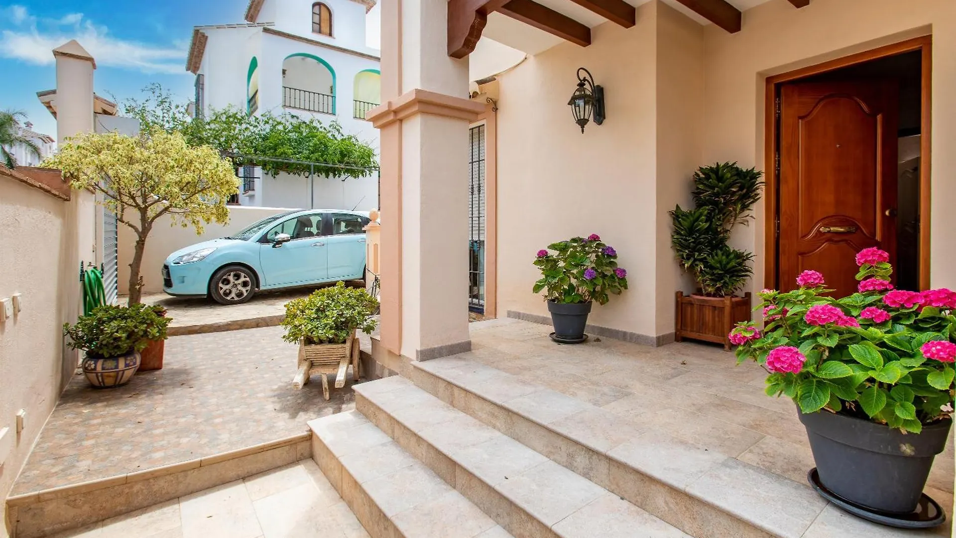 Holiday home Villa Palomas Nerja